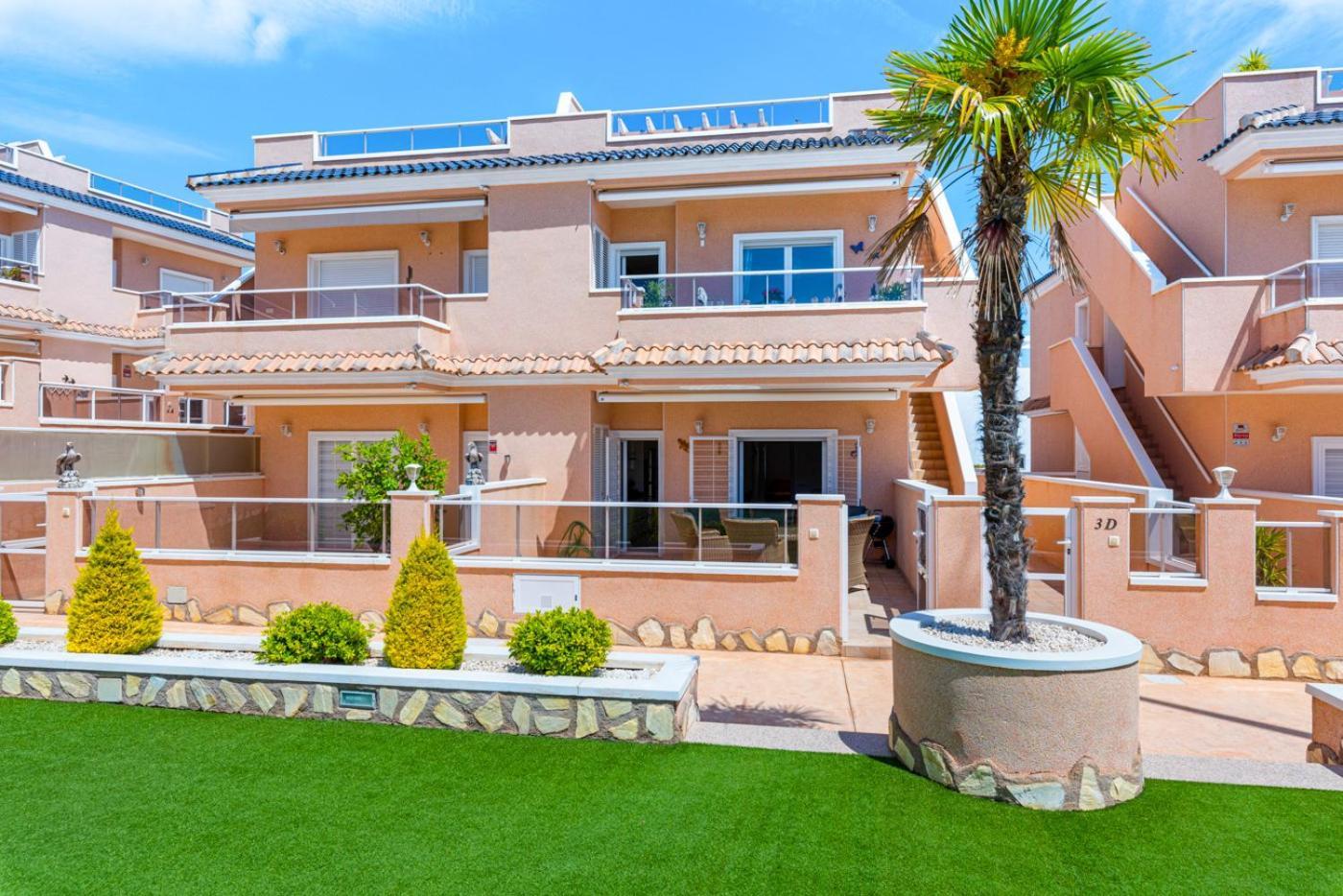 Penthouse Punta Prima Indoor&outdoor pool Torrevieja Exterior foto