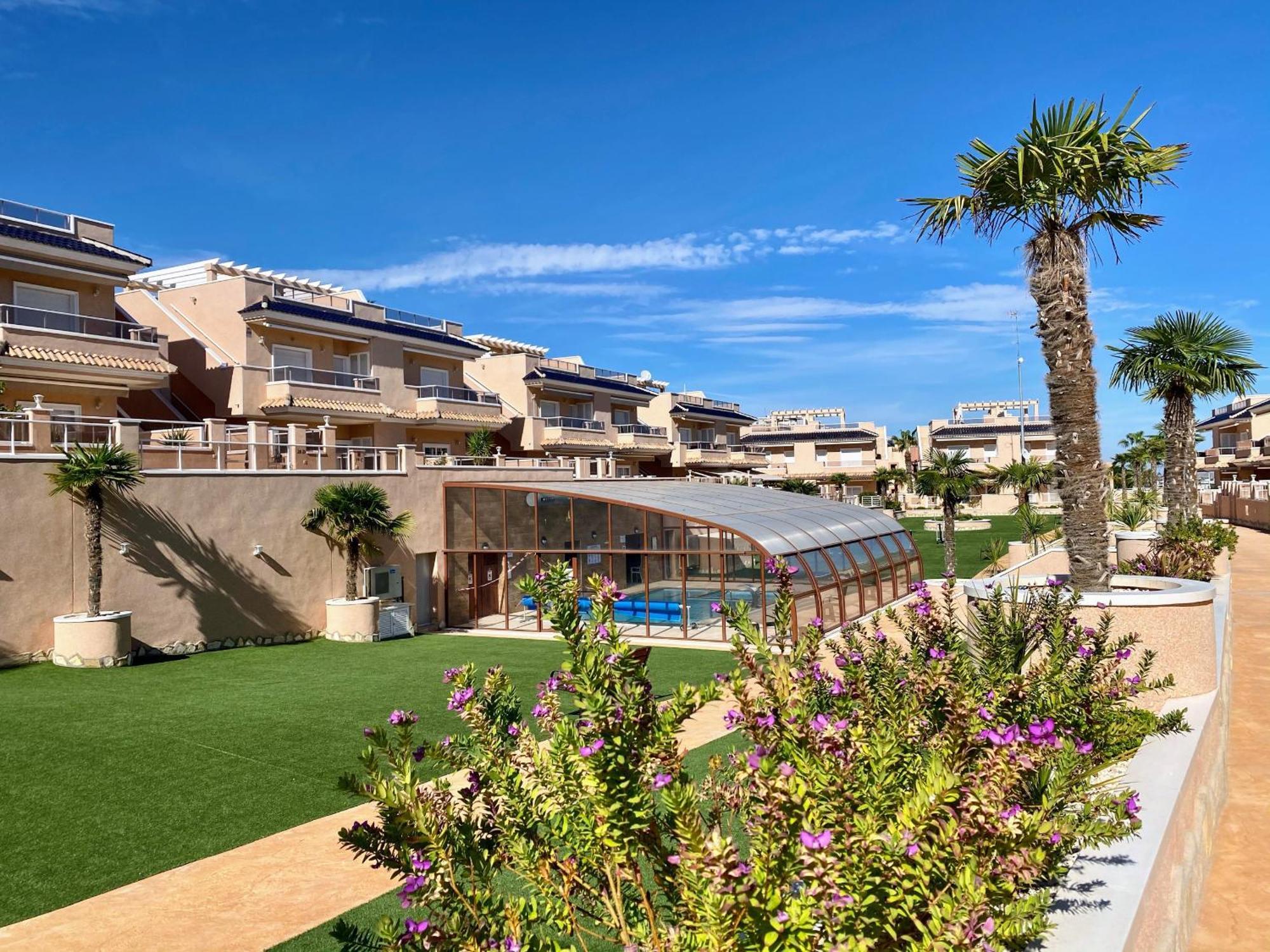 Penthouse Punta Prima Indoor&outdoor pool Torrevieja Exterior foto