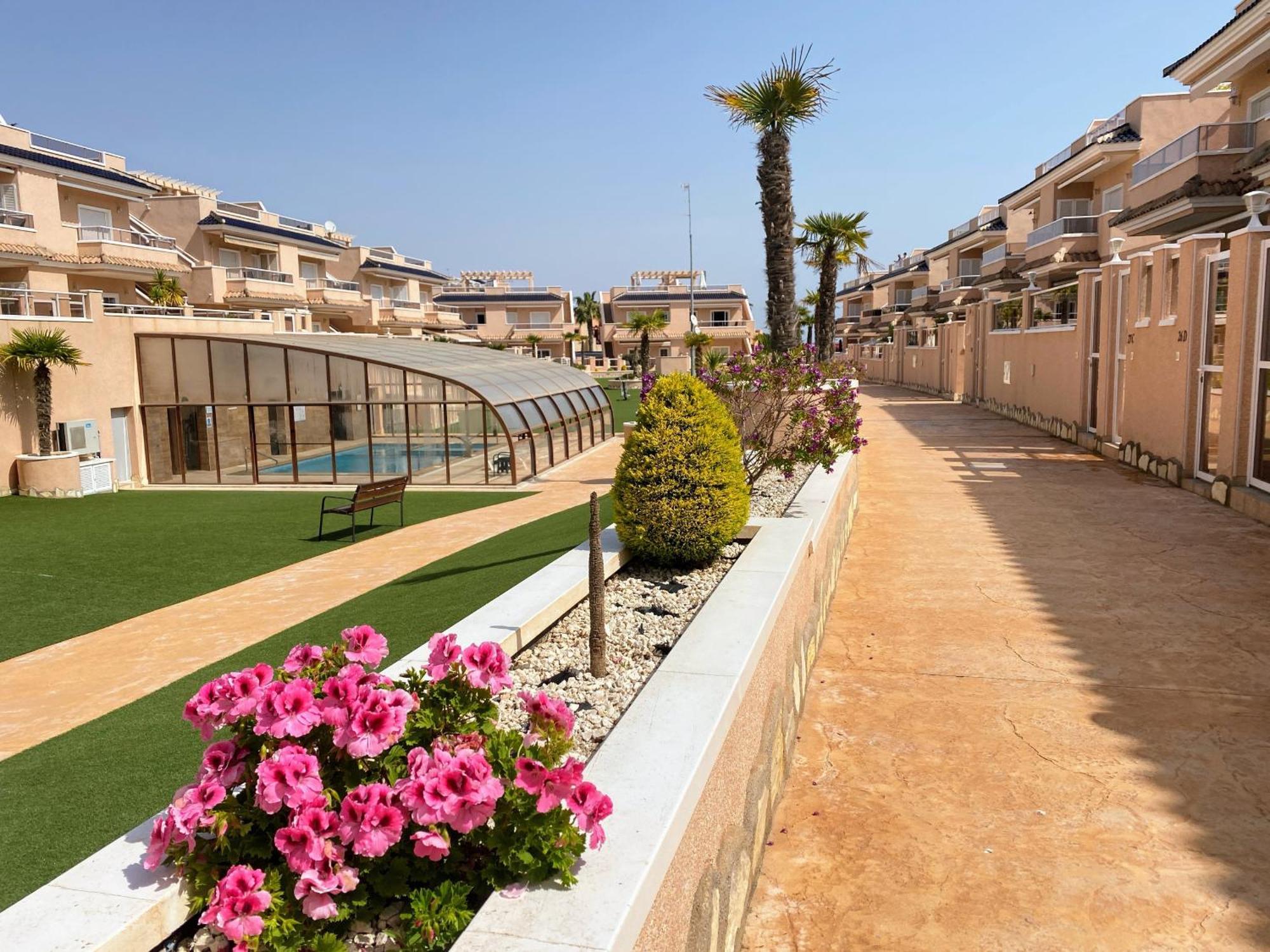 Penthouse Punta Prima Indoor&outdoor pool Torrevieja Exterior foto